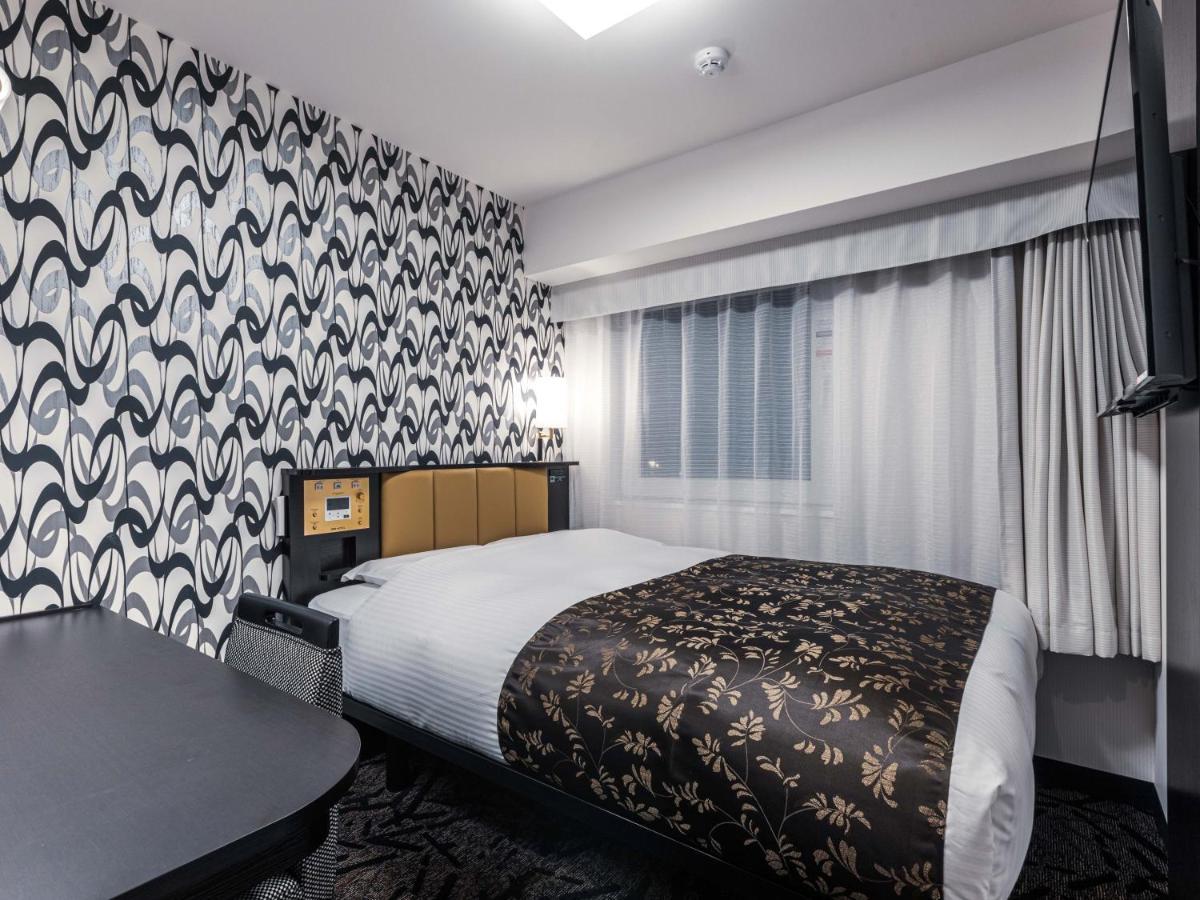 Apa Hotel Shin Osaka Ekimae מראה חיצוני תמונה