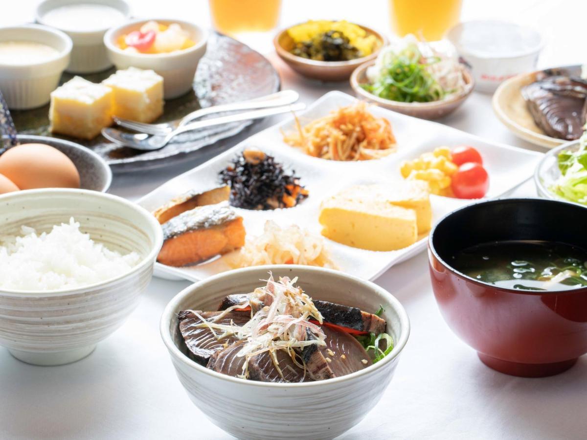 Apa Hotel Shin Osaka Ekimae מראה חיצוני תמונה