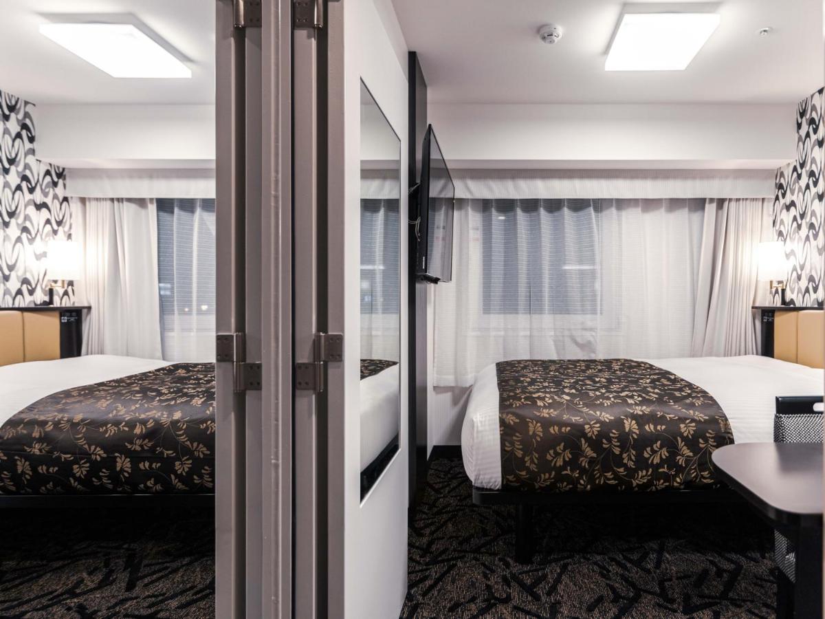 Apa Hotel Shin Osaka Ekimae מראה חיצוני תמונה