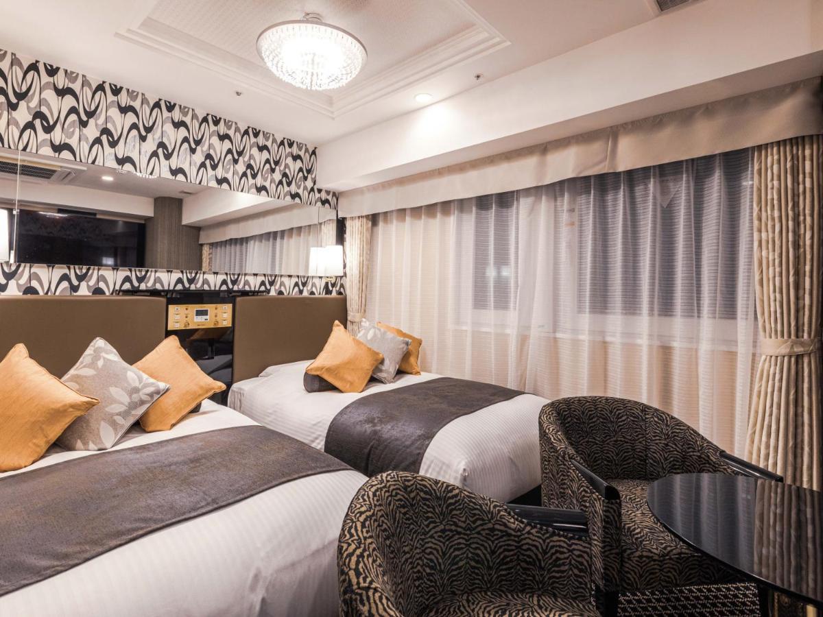 Apa Hotel Shin Osaka Ekimae מראה חיצוני תמונה