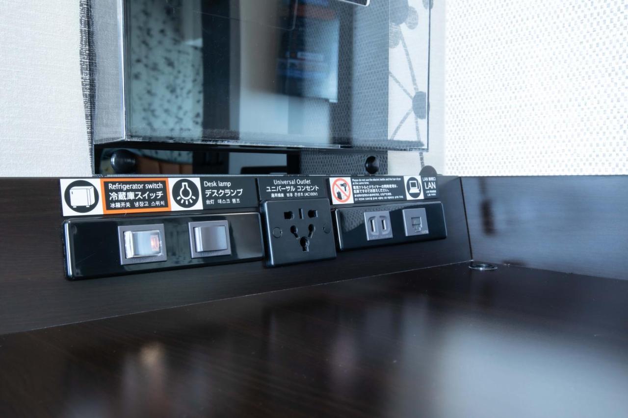 Apa Hotel Shin Osaka Ekimae מראה חיצוני תמונה